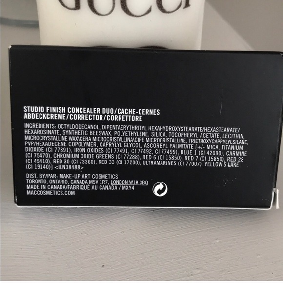 NEW MAC Finish Concealer Duo NW40 NC45 compact - Picture 3 of 8